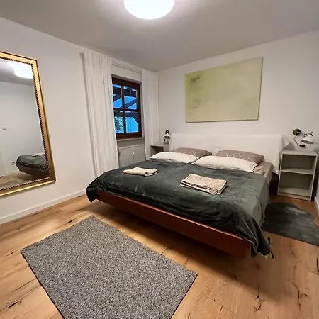Garten-ferienwohnung Seppi * Tutzing